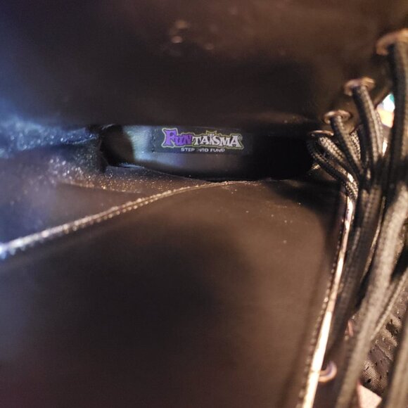 SHIPS FREE Rare Hot Topic Lace Up Funtasma Vintage Boots, Size 6, - Picture 9 of 9